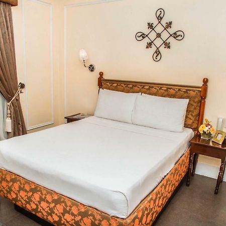 Viewpark Hotel Tagaytay Tagaytay City Exterior foto