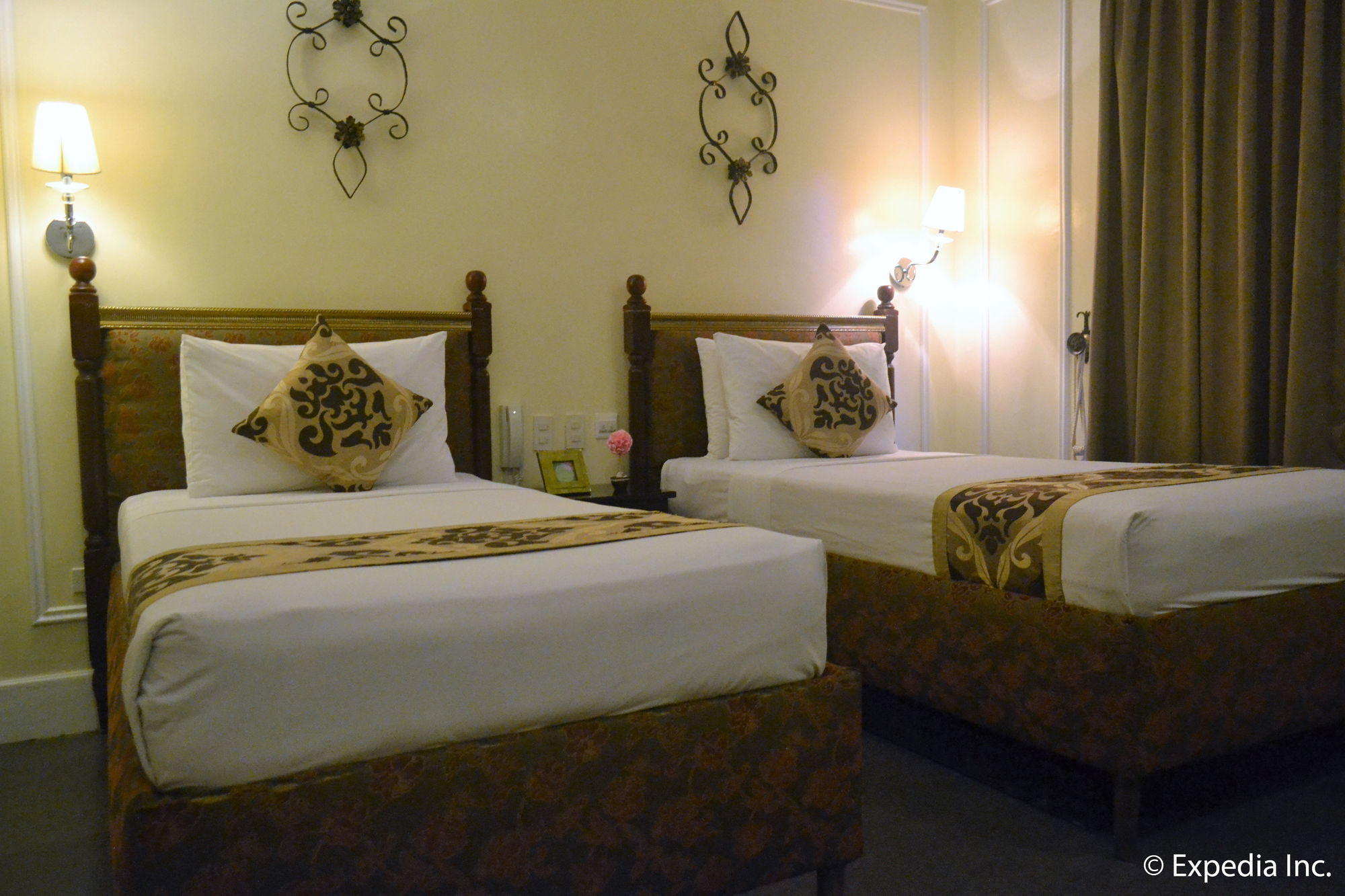 Viewpark Hotel Tagaytay Tagaytay City Exterior foto