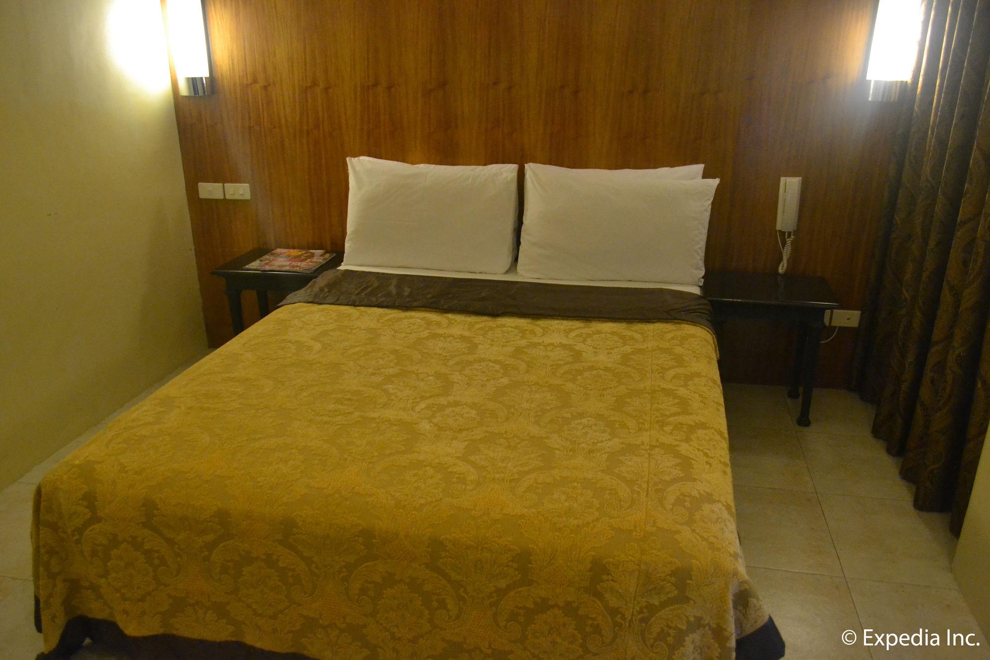 Viewpark Hotel Tagaytay Tagaytay City Exterior foto